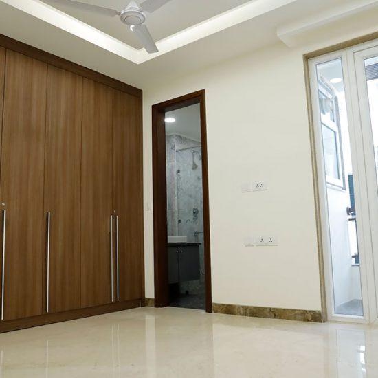 617 Sarvapriya residence image 11