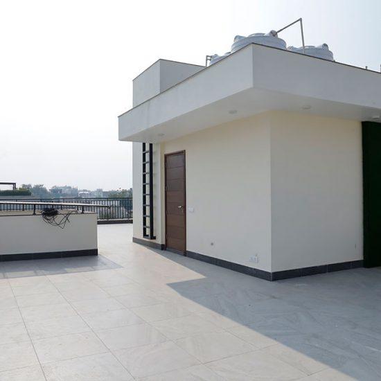 617 Sarvapriya residence image 14