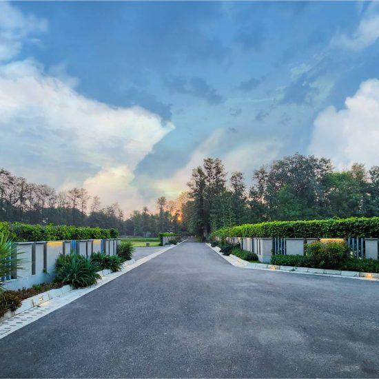DLF residence image 1