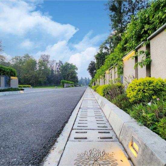 DLF residence image 3