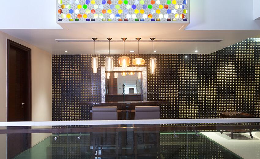 S-353 Panchsheel Park dining nook with glass flooring